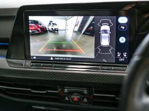 Volkswagen Golf R - Image 14
