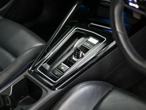 Volkswagen Golf R - Image 15