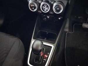 Suzuki Swift 1.2 GLX auto - Image 12