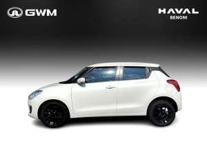 Suzuki Swift 1.2 GLX auto - Image 5