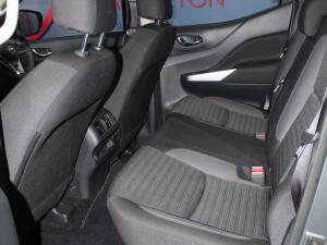 Nissan Navara 2.5DDTi double cab LE 4x4 - Image 13