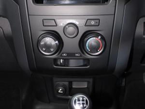Isuzu D-Max Gen 6 250c single cab Fleetside - Image 11