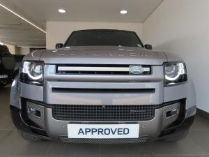 Land Rover Defender 110 D300 X-Dynamic HSE - Image 2