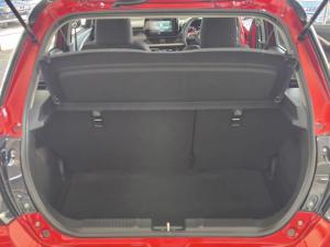 Suzuki Swift 1.2 GLX manual - Image 12