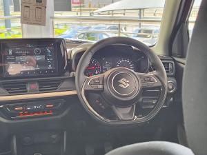 Suzuki Swift 1.2 GLX manual - Image 15