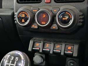 Suzuki Jimny 1.5 GLX AllGrip 3-door manual - Image 14