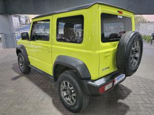 Suzuki Jimny 1.5 GLX AllGrip 3-door manual - Image 5