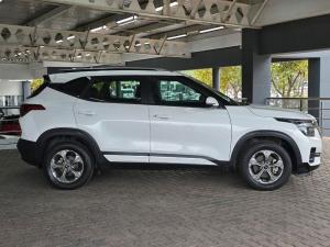 Kia Seltos 1.6 EX auto - Image 8