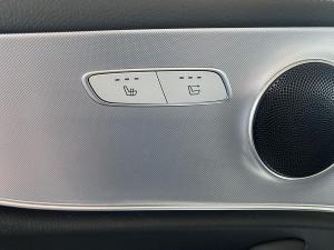 Mercedes-Benz E-Class E220d cabriolet - Image 16