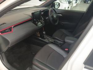 Toyota Corolla Cross 1.8 Hybrid GR-Sport - Image 7
