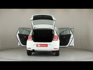 Volkswagen Polo Vivo hatch 1.6 Comfortline auto - Image 9