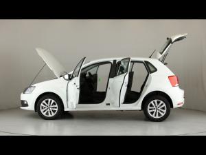 Volkswagen Polo Vivo hatch 1.6 Comfortline auto - Image 11