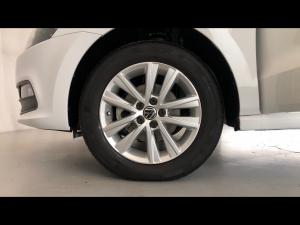 Volkswagen Polo Vivo hatch 1.6 Comfortline auto - Image 19