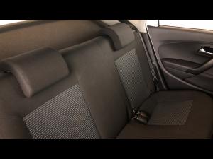 Volkswagen Polo Vivo hatch 1.6 Comfortline auto - Image 20