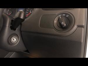 Volkswagen Polo Vivo hatch 1.6 Comfortline auto - Image 27