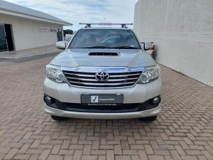 Toyota Fortuner 2.5D-4D auto - Image 5