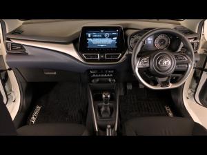 Toyota Starlet 1.5 XR manual - Image 6