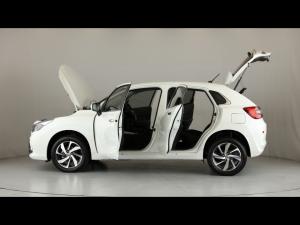 Toyota Starlet 1.5 XR manual - Image 11