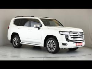 Toyota Land Cruiser 300 3.5T ZX - Image 1