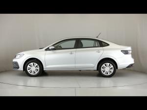 Volkswagen Polo sedan 1.6 manual - Image 17
