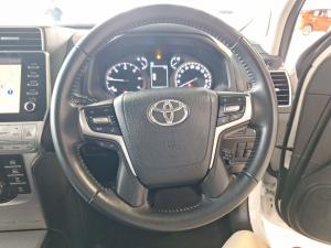 Toyota Land Cruiser Prado 2.8GD VX - Image 10