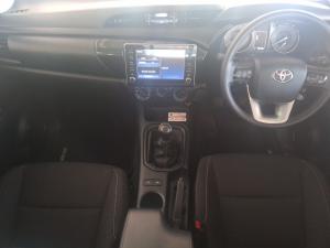 Toyota Hilux 2.4GD-6 Xtra cab Raider auto - Image 8