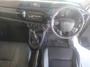 Toyota Hilux 2.4GD single cab S (aircon) - Image 6