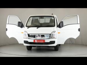 Hyundai H-100 Bakkie 2.6D deck - Image 17