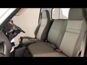 Hyundai H-100 Bakkie 2.6D deck - Image 21
