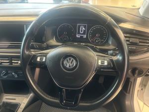 Volkswagen Polo hatch 1.6 Conceptline - Image 8