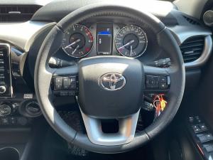 Toyota Hilux 2.8GD-6 double cab 4x4 Raider auto - Image 8