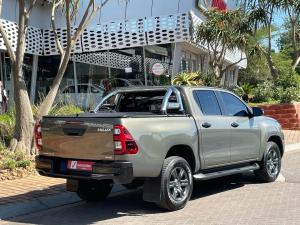 Toyota Hilux 2.8GD-6 double cab 4x4 Raider auto - Image 2