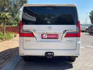 Toyota Quantum 2.8 LWB bus 6-seater VX Premium - Image 5