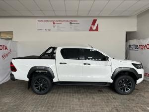 Toyota Hilux 2.8GD-6 double cab Legend auto - Image 3
