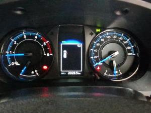 Toyota Hilux 2.8 GD-6 RB LegendE/CAB - Image 10