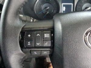 Toyota Hilux 2.8 GD-6 RB LegendE/CAB - Image 9