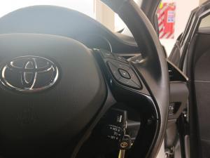 Toyota C-HR 1.2T Plus CVT - Image 10