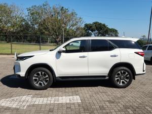 Toyota Fortuner 2.4GD-6 Raised Body automatic - Image 14