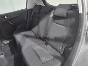 Peugeot 208 1.2 Active - Image 11