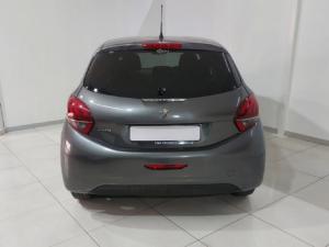 Peugeot 208 1.2 Active - Image 4