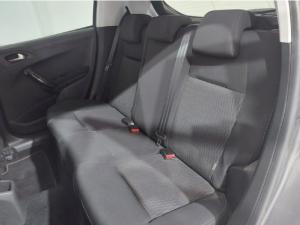Peugeot 208 1.2 Active - Image 8