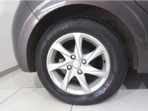 Peugeot 208 1.2 Active - Image 9