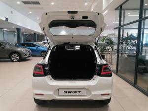 Suzuki Swift 1.2 GL manual - Image 8