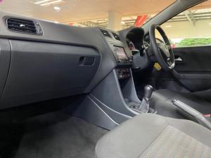 Volkswagen Polo Vivo hatch 1.4 Trendline - Image 11