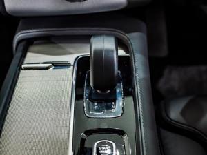 Volvo XC90 T8 Twin Engine AWD R-Design - Image 15
