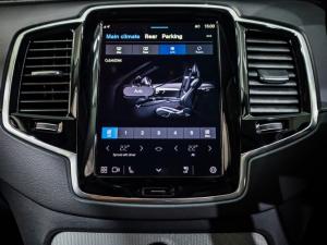 Volvo XC90 T8 Twin Engine AWD R-Design - Image 16