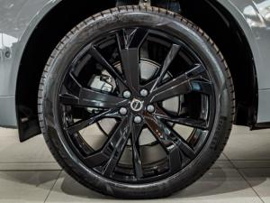 Volvo XC60 B5 AWD Essential - Image 20