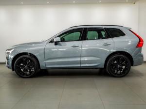 Volvo XC60 B5 AWD Essential - Image 3