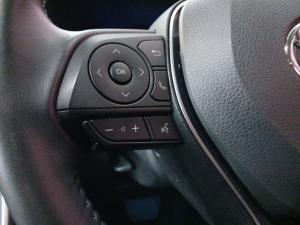 Toyota RAV4 2.0 VX - Image 12