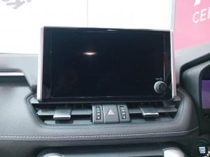 Toyota RAV4 2.0 VX - Image 15